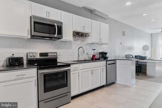 2538 E EAGER ST, Baltimore, MD 21205