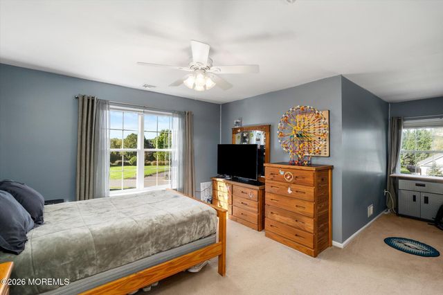 15 Smith Drive, Allentown, NJ 08501