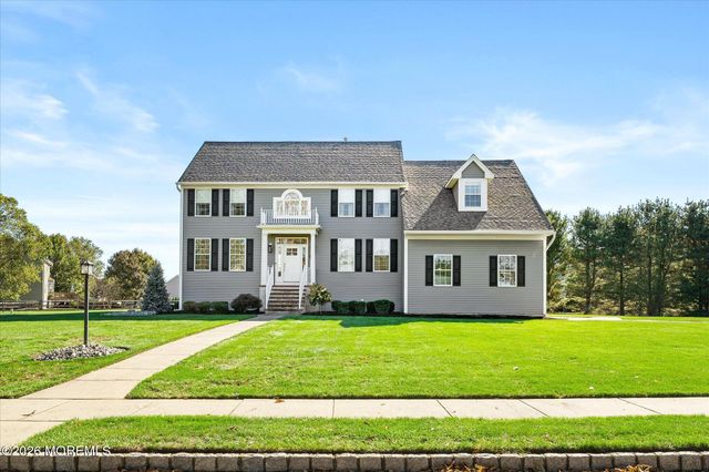 15 Smith Drive, Allentown, NJ 08501
