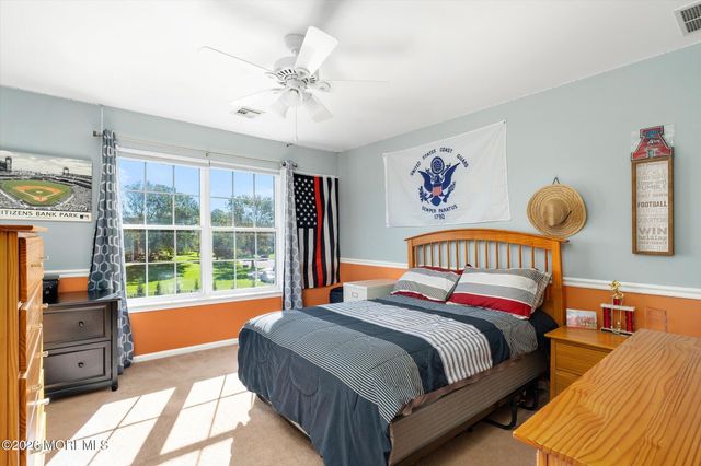 15 Smith Drive, Allentown, NJ 08501