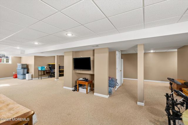 15 Smith Drive, Allentown, NJ 08501