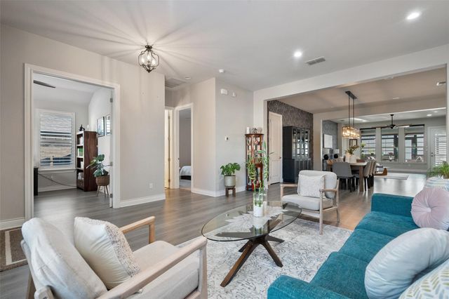 225 Escarpment WAY, Cedar Park, TX 78613