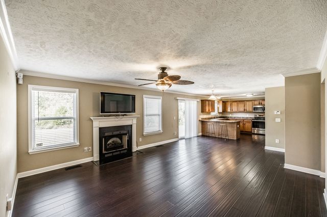 1537 Constitution Ave, Nashville, TN 37207