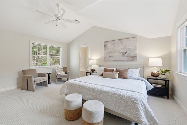 11 Longmeadow Way, Acton, MA 01720