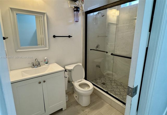 2130 Plunkett Ct, Hollywood, FL 33020