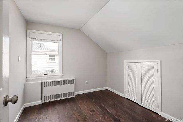 227 Columbus Parkway, Mineola, NY 11501