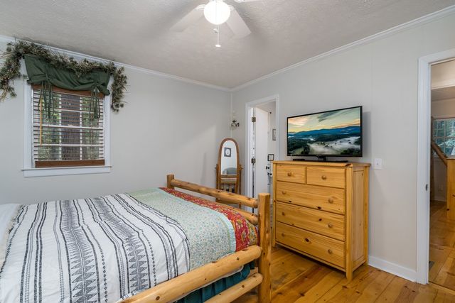 131 Hickory Trace, Ellijay, GA 30536