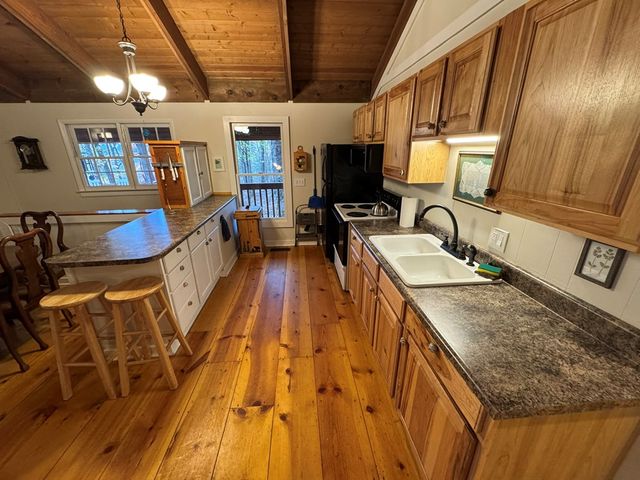 131 Hickory Trace, Ellijay, GA 30536