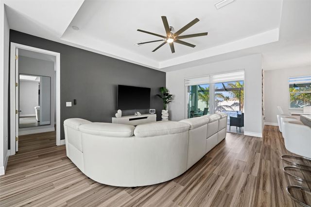 1017 NW 15TH TERRACE, Cape Coral, FL 33993
