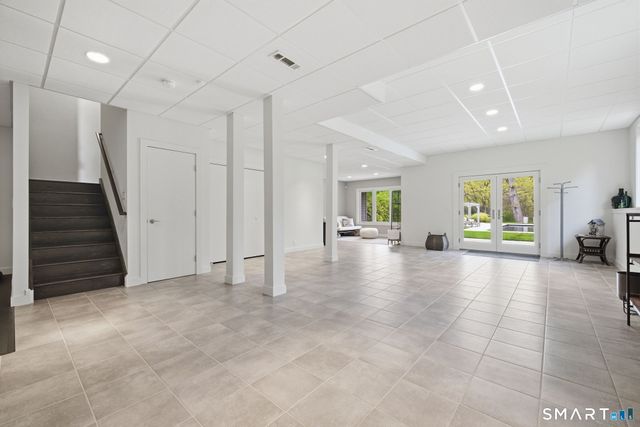 504 Deercliff Road, Avon, CT 06001