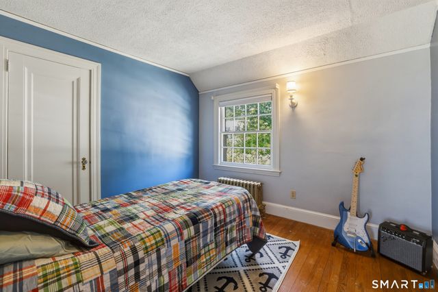 9 Bainbridge Road, West Hartford, CT 06119