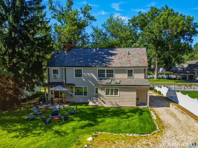 9 Bainbridge Road, West Hartford, CT 06119