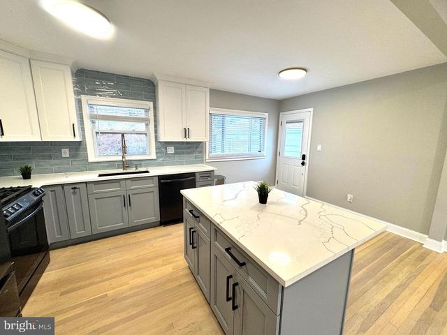 4617 ADRIAN ST, Rockville, MD 20853