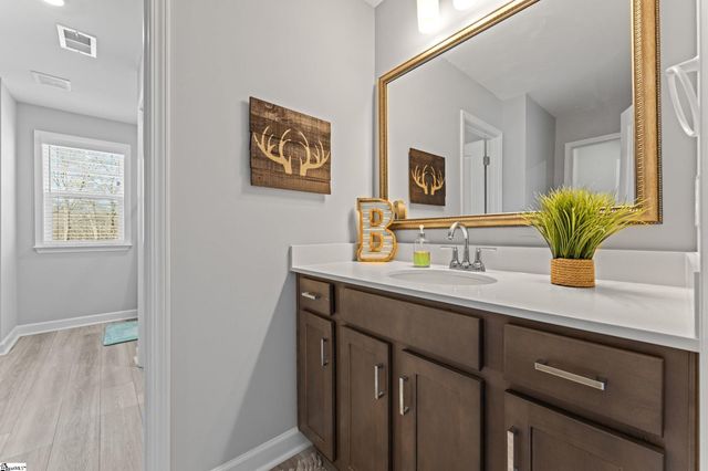 780 Oak Hill Lane, Belton, SC 29627