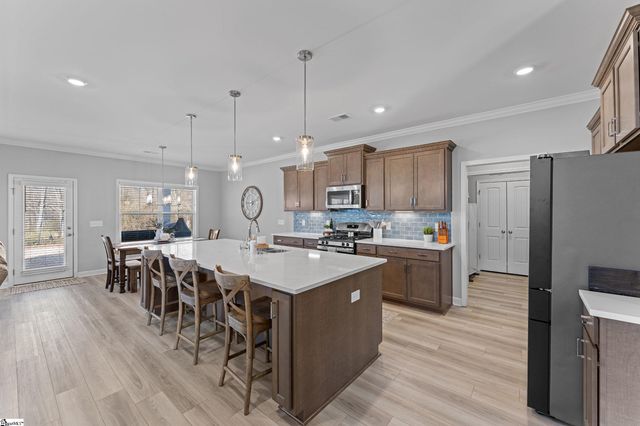 780 Oak Hill Lane, Belton, SC 29627