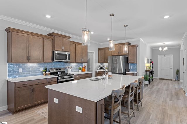 780 Oak Hill Lane, Belton, SC 29627