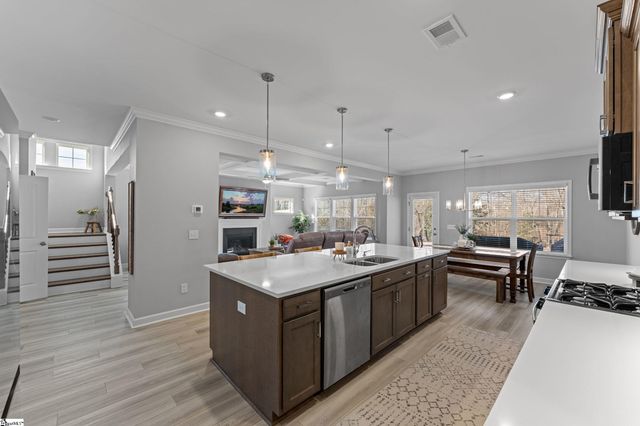 780 Oak Hill Lane, Belton, SC 29627