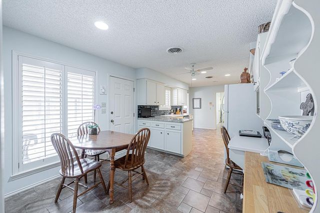 906 Neely Ave, Midland, TX 79705