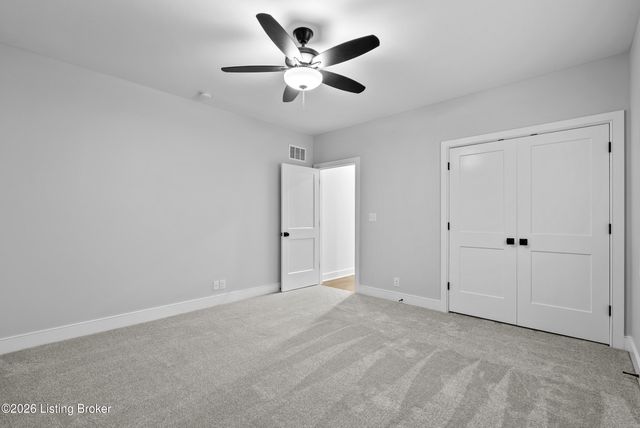 6106 Starflower St, Prospect, KY 40059