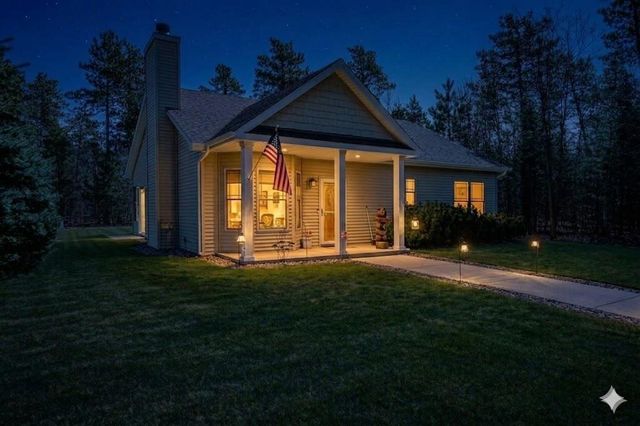 N10150 18th Avenue, Necedah, WI 54646