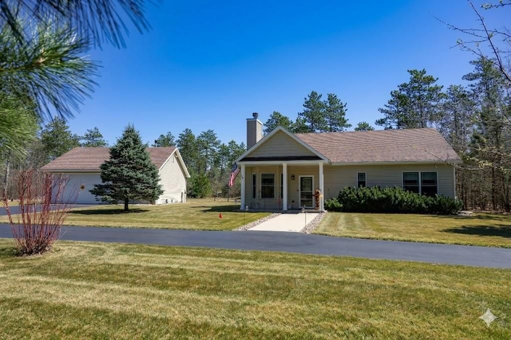 N10150 18th Avenue, Necedah, WI 54646