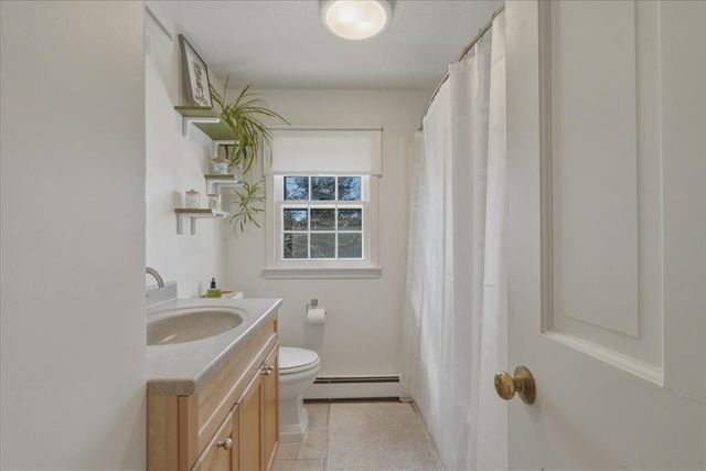 11 Scotsdale Road, South Burlington, VT 05403