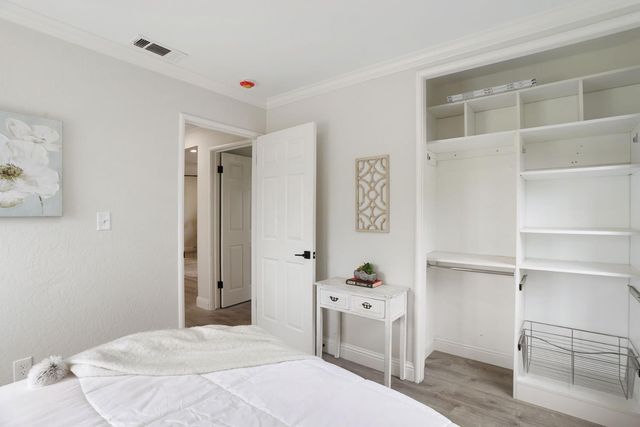 3978 N American St, Stockton, CA 95204