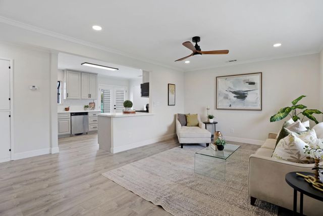 3978 N American St, Stockton, CA 95204