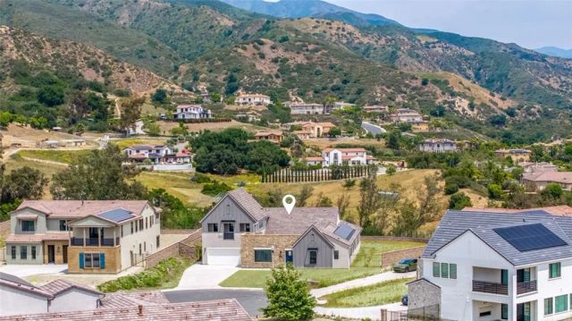 18510 Boulder Bluff, Silverado, CA 92676