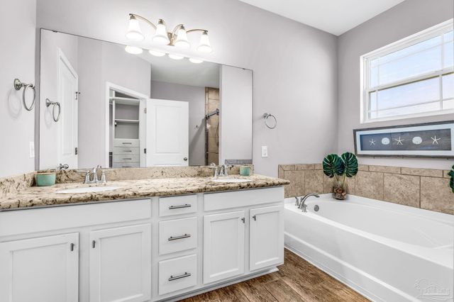 12761 Island Spirit Dr, Pensacola, FL 32506