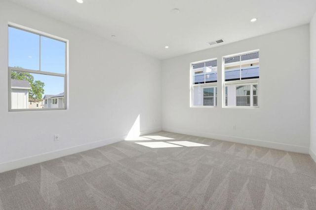 224 Oak Circle, Walnut Creek, CA 94597