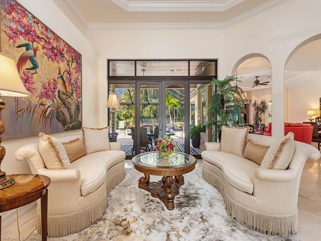 625 Mooring Line DR, Naples, FL 34102