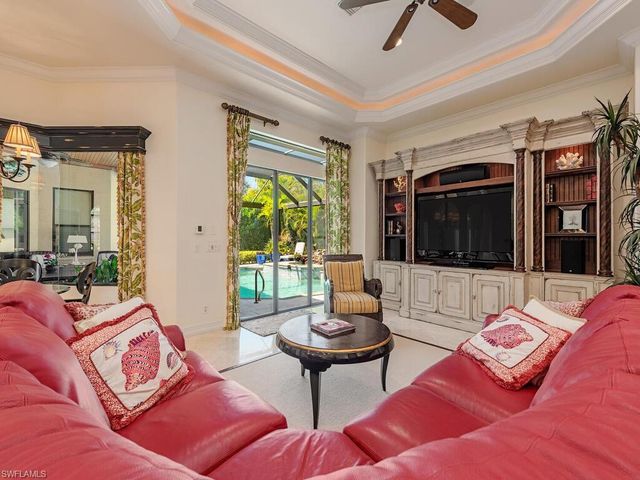 625 Mooring Line DR, Naples, FL 34102