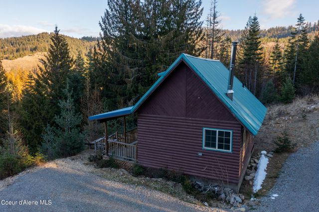 6946 E Burma RD, Harrison, ID 83833