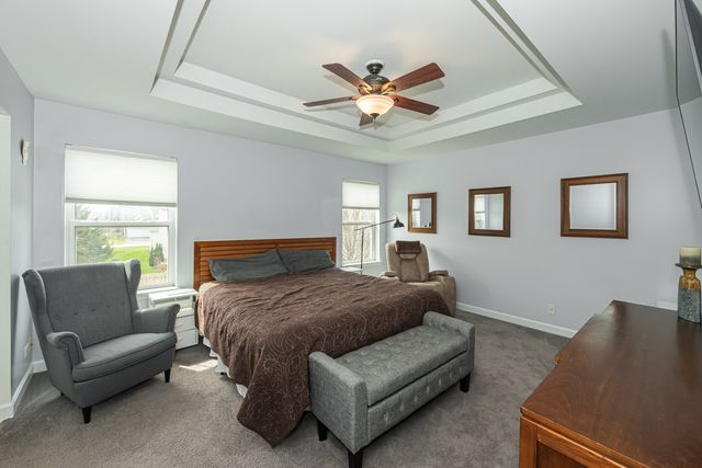 2868 Liberty Lakes Boulevard, Wauconda, IL 60084