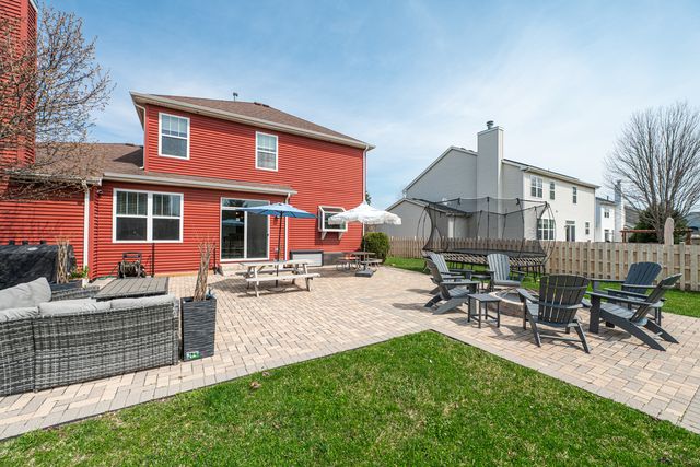 2868 Liberty Lakes Boulevard, Wauconda, IL 60084