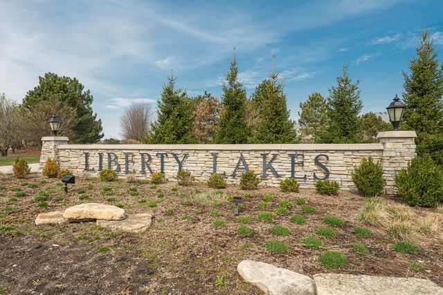 2868 Liberty Lakes Boulevard, Wauconda, IL 60084