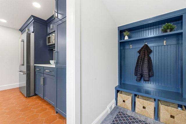 79 Shaw St, Weymouth, MA 02191
