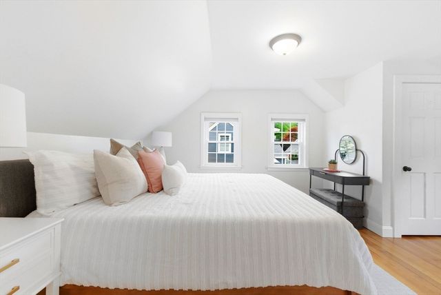 79 Shaw St, Weymouth, MA 02191