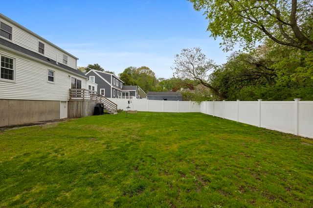79 Shaw St, Weymouth, MA 02191