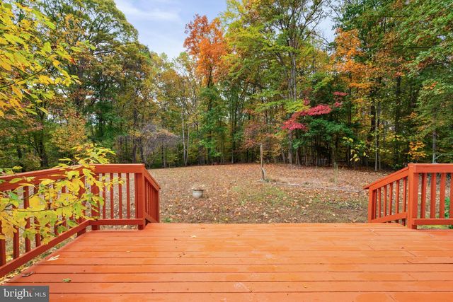 19 WINDRUSH CT, Stafford, VA 22554