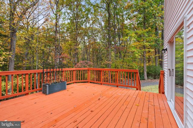 19 WINDRUSH CT, Stafford, VA 22554