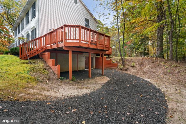 19 WINDRUSH CT, Stafford, VA 22554