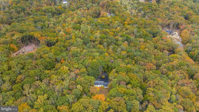 19 WINDRUSH CT, Stafford, VA 22554