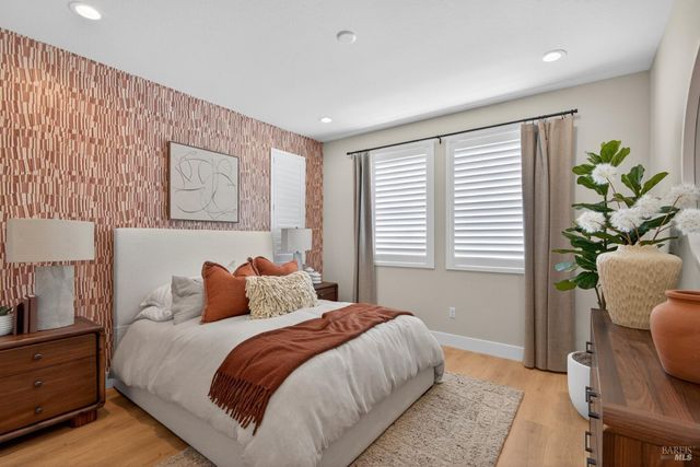 846 Buckley Dr, Santa Rosa, CA 95407