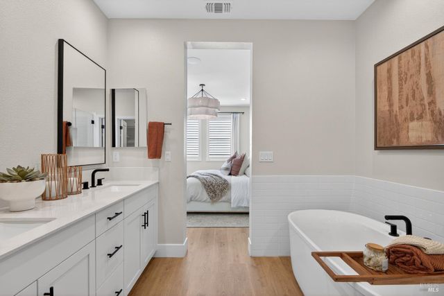 846 Buckley Dr, Santa Rosa, CA 95407