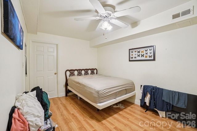 104 Finley Street, Hendersonville, NC 28739