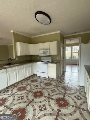 965 Trotters Farm Road, Fairburn, GA 30213