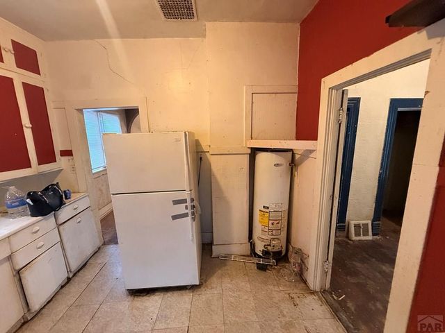 409 W 27th St, Pueblo, CO 81003