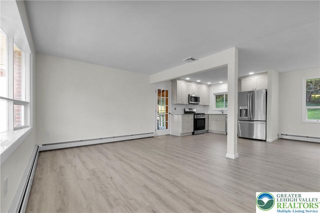 3010 Agnes Street, Palmer Twp, PA 18045